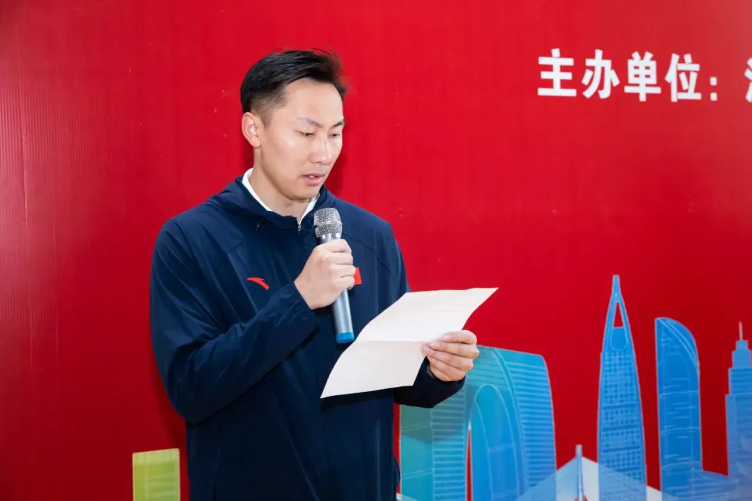 老年篮球爱好者如何练习控卫技巧_1